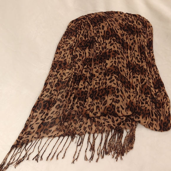 2 for $25 | Leopard print neck scarf w/ tassles - Picture 2 of 3